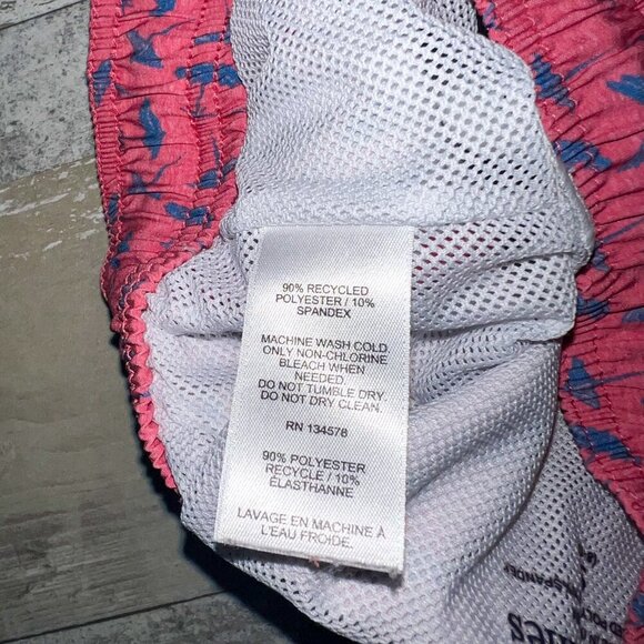 Vineyard Vines Boy's Chappy Swim Trunks Island Umbrella Size S (8-10) - Picture 4 of 6